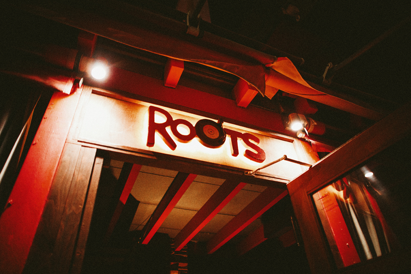 Roots bar, Porto Rafti, Theo Stampelos, Wedding Photographer, lentil, Greece